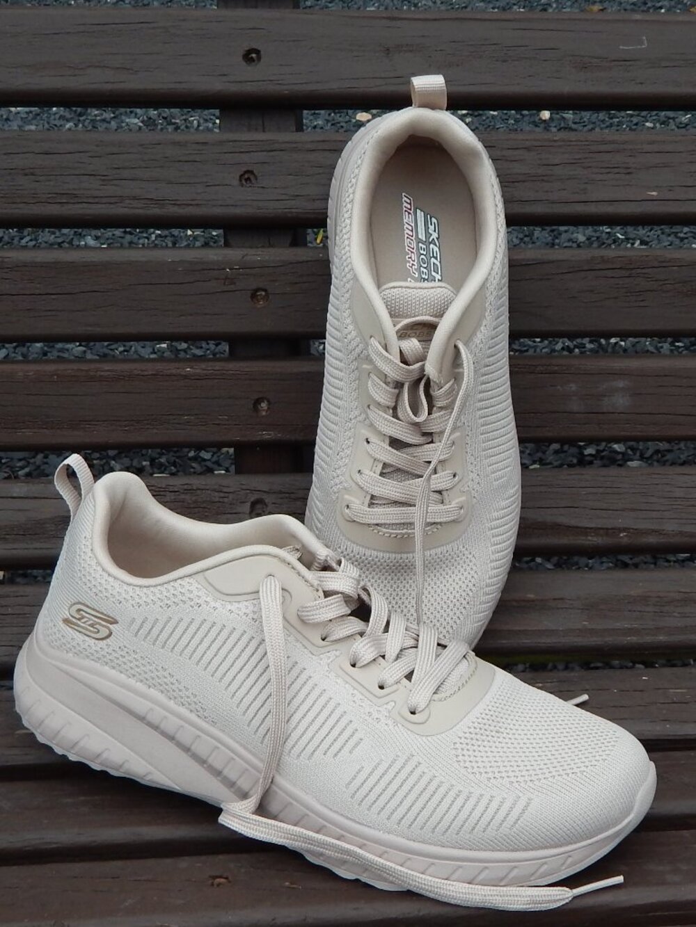 Sketchers Memory Foam Nude Squad Chaos Face Off Sneakers Size 8 Worn 2X